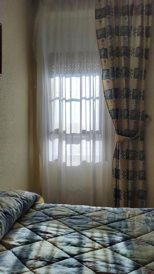 Hotel Ria De Vigo "Tierra De Campos" Becilla de Valderaduey ภายนอก รูปภาพ